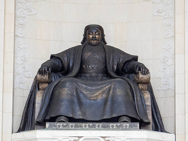 istock Chinggis Khaan Statue, Sukhbaatar Square, Ulaanbaatar, Mongolia 2239326624