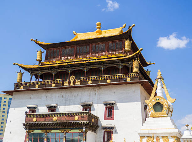 istock Gandantegchinlen Monastery, Ulaanbaatar, Mongolia 2239412123