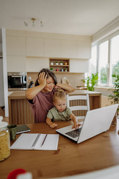 istock Mother and daughter 2239561812