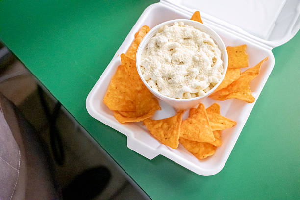 snack shop displaying the preparation of various dishes based on corn as the main ingredient