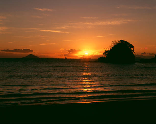 istock Sunrise from Yumigahama 2239693941