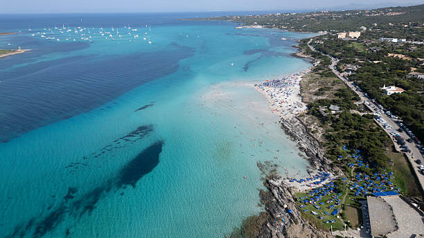 istock Stintino - spiaggia La Pslosa 2239887388
