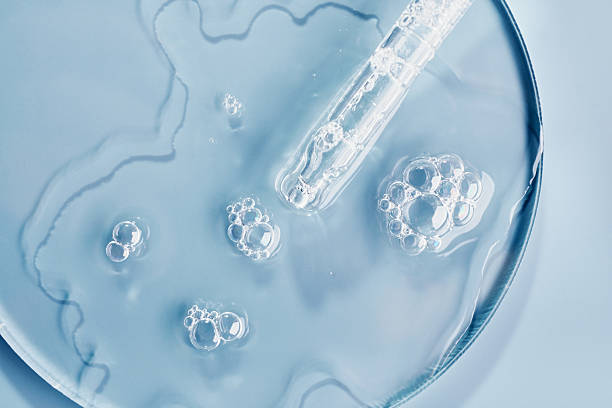 istock Clear gel serum with bubbles and dropper on petri dish surface 2239891789