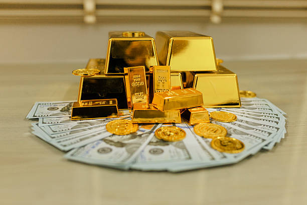 istock The ups and downs of gold prices offer entry and exit points for traders. 2239954424