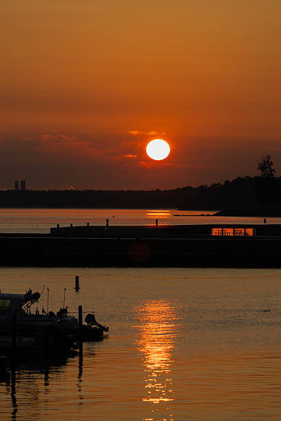 istock Sunrise On Lake Ontario 2240010282