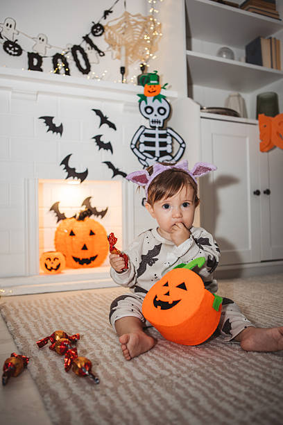 istock Halloween party at home 2240276007