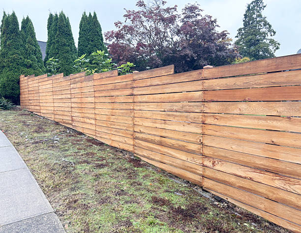 istock New Wood Fence 2240334214