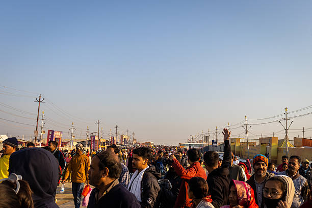 February 8, 2025, Prayagraj, Kumbha: A vibrant scene from Kumbh Mela 2025 in Prayagraj, where thousands of devotees gather along the riverbanks for the sacred ritual bath. The confluence of faith, culture, and devotion creates one of the world’s largest spiritual congregations, reflecting India’s timeless religious traditions and unity in diversity.