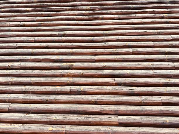 Cross cuts of a tree trunk for design. Preparation of elements for decoration.