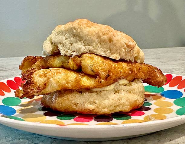 EGG AND CHEESE BISCUIT SANDWICH