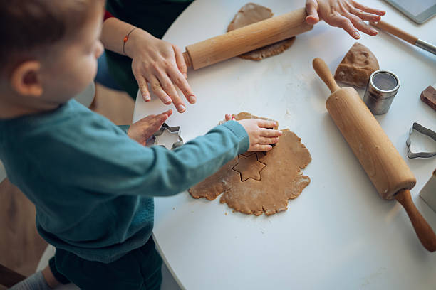 istock I enjoy making cookies with my mommy. 2240808082