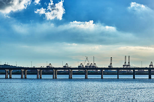 Shenzhen Cross-Sea Bridge