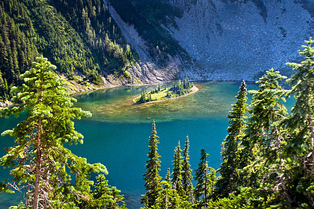 istock Lake Ann. Washington 2241250790