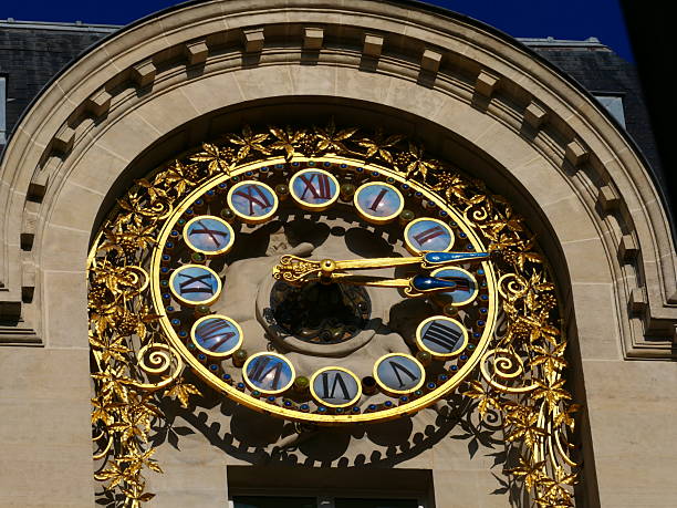 Paris train station