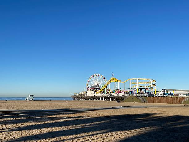 istock Ferris Wheel At Sunrise 2241464462