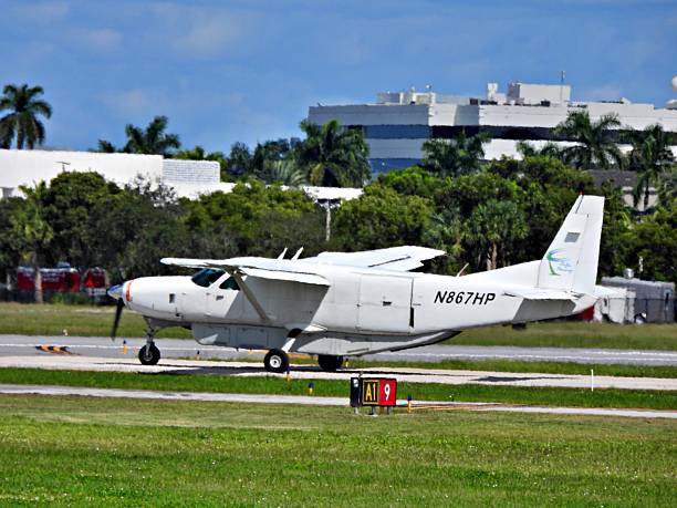 Ft. Lauderdale, Broward County, Florida, USA, October 14, 2025. A fixed wing single engine (12 seats / 1 engine) N867HP waiting to depart from the Ft. Lauderdale Executive Airport.