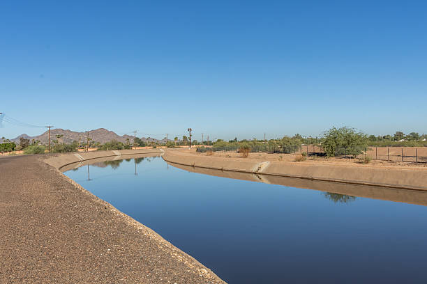 istock Arizona Canal in Scottsdale, AZ 2241495664