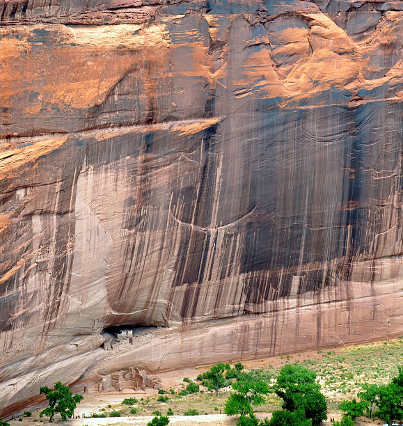 istock White House Ruins Canyon De Chelly 2241606332