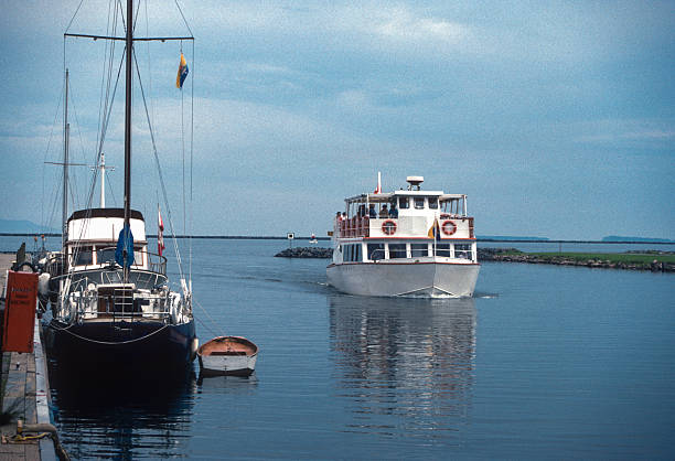 Thunder Bay, Ontario - Tour Boat - 1988