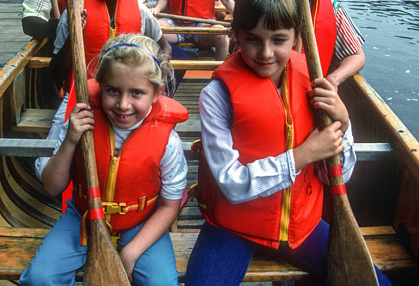 Fort William Historical Park - Sisters in Canoe - 1988