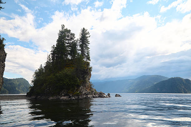 istock Islands on Teletskoe lake - Altai 2242199649