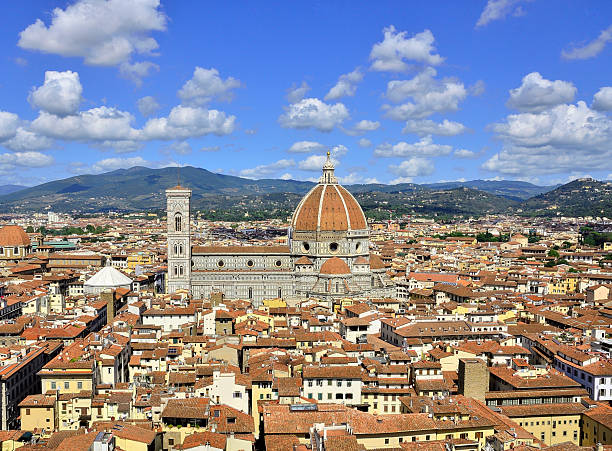 istock Cathedral of Santa Maria del Fiore 2242265332