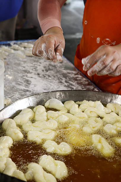 istock Doughnut breakfast Chinese street food 2242291625