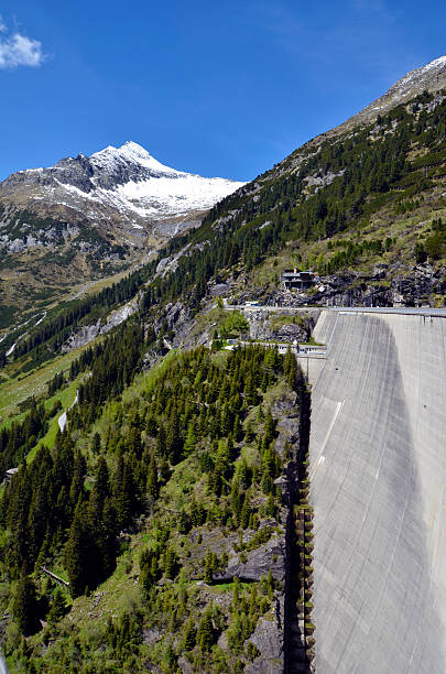 istock Austria, Zillertal, Stillup Reservoir and Dam 2242342690