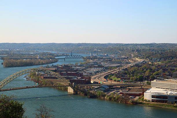istock An elevated view of Pittsburgh 2242376290