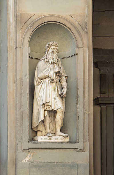 istock Leonardo Da Vinci statue, Firenze, Italy, Europe 2242423428