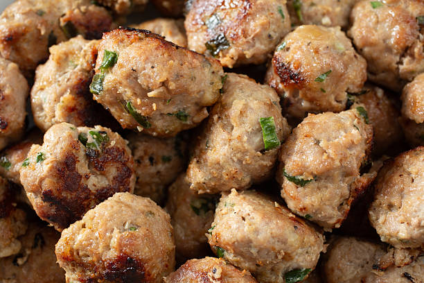 istock TD BG meatballs pile 2242463460