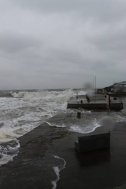 A wide view of Bullock Harbour in Dublin Bay during stormy conditions in January 2021. The turbulent waves crash against the harbour’s edge while the sky looms dark and heavy above the Irish Sea. This striking photo captures the wild beauty and energy of Dublin’s coastal landscape in the heart of winter.