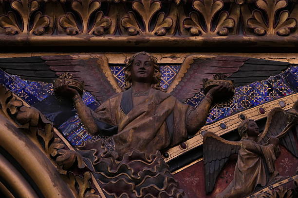 Upper chapel, wall decoration: Sainte Chapelle, Paris, 1st arrondissement