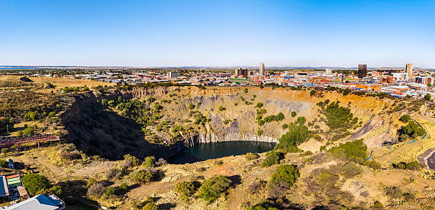 Kimberley Big Hole The Big Hole yielded about 14.5 million carats or 2,722 kg of diamonds over its 43 years in operation. This open-air site features relics and restored equipment and buildings from Kimberley’s mining era into a heritage Mine museum.