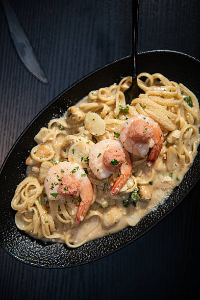 Delicious Fettuccine Alfredo with Succulent Shrimp
