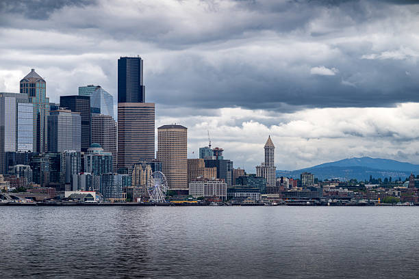 Seattle skyline view near the bay