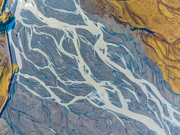 istock The water pattern of Iceland 2242932904