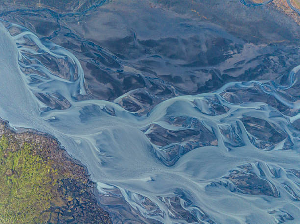 istock The water pattern of Iceland 2242934296