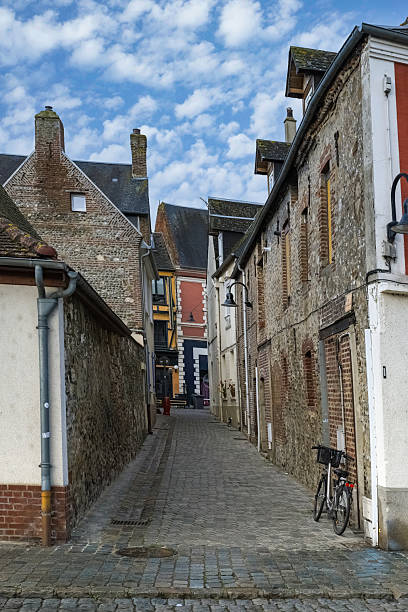 istock Saint-Valery-sur-Somme, typical houses 2243010707