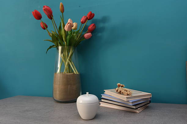display objects that embellish the corners of the house
