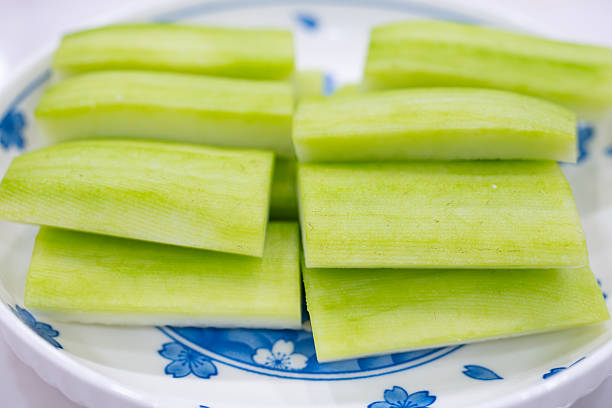 Cut the cucumber.