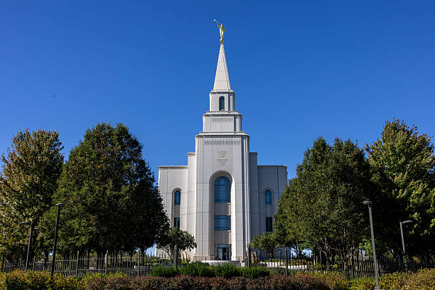 istock Kansas City Temple 2243860215