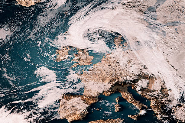 istock Storm Benjamin 20251024 Cloud Map Western Europe 3D Render Neutral 2243926510