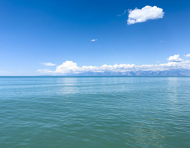 Famous Lake Tahoe Viewpoint with Panoramic Mountain Landscape, Crystal Water and Blue Sky, Iconic US Travel Location