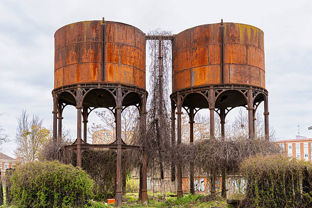 Ruster Oil Tower