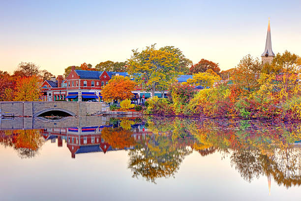istock Autumn in Winchester, Massachusetts 2244343572