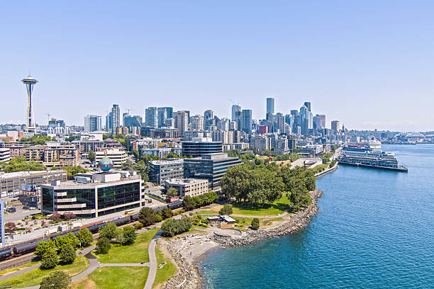 istock Seattle skyline on a sunny day in June 2244396862