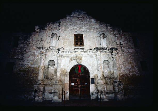 istock Christmas at the Alamo 2244800333