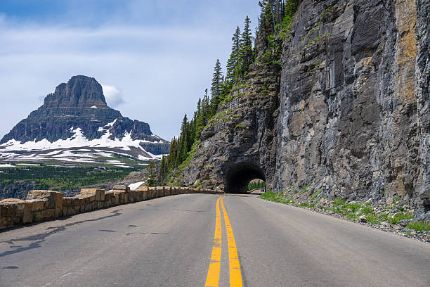istock Going-to-the-Sun Road in Glacier National Park 2245085950