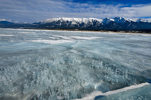 istock Bubble in Lake Abraham in the Alberta region, Canada 2245091864
